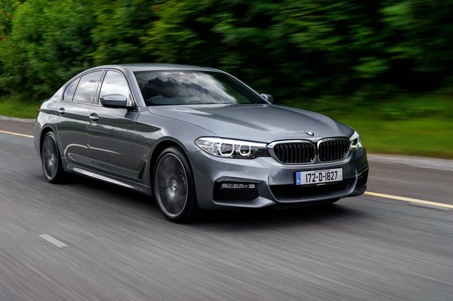  BMW 530e M Sport (G30) 2017 года  (UK) (фото 14 из 40)